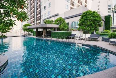 * 15 สุขุมวิท เรสซิเดนท์ : 15 Sukhumvit Residences *